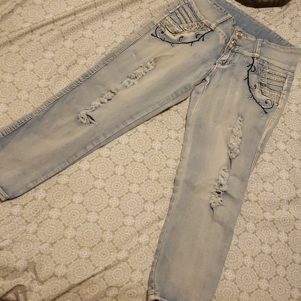 Capri Jeans